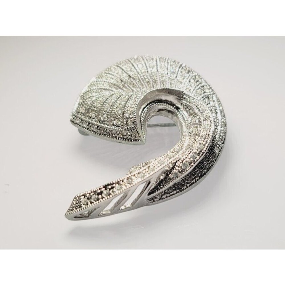 Vintage Nadri Elegant Swarovski Crystal Pave' Silvertone Crescent Brooch Pin
